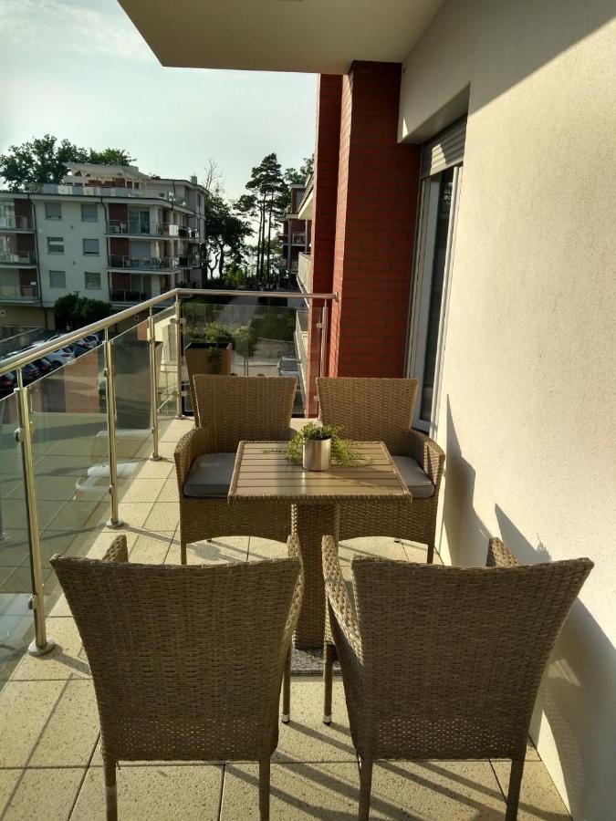 Apartament 7M Z Basenem W Jednym Budynku Klifowa Rewal Bon Turystyczny !!! Free Private Parking Esterno foto